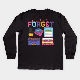 Never Forget distressed retro Design Kids Long Sleeve T-Shirt